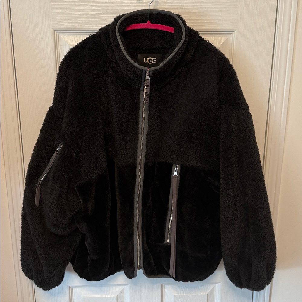 UGG Women's Marlene Sherpa Jacket II